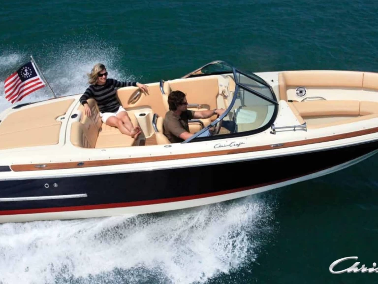 Louez un Chris Craft Launch 22 à Alcúdia