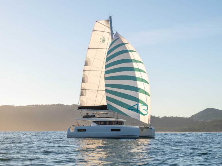 Louez un Lagoon Lagoon 43 à Seget Donji