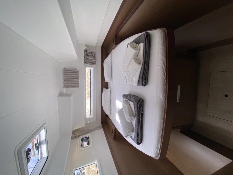 Location à Álimos - Lagoon Lagoon 42 sur SamBoat