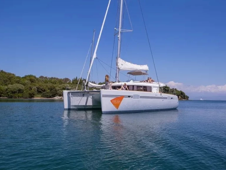 Location Catamaran à Perigiali - Lagoon Lagoon 450 F