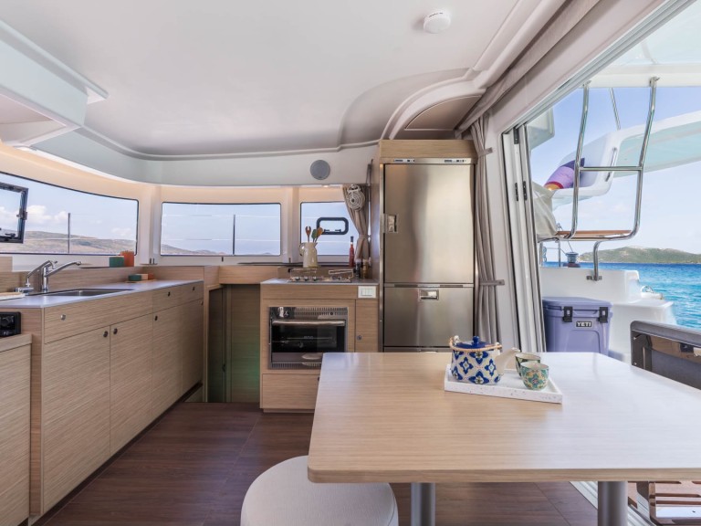 Location bateau Lagoon Lagoon 38 à Lefkáda sur Samboat