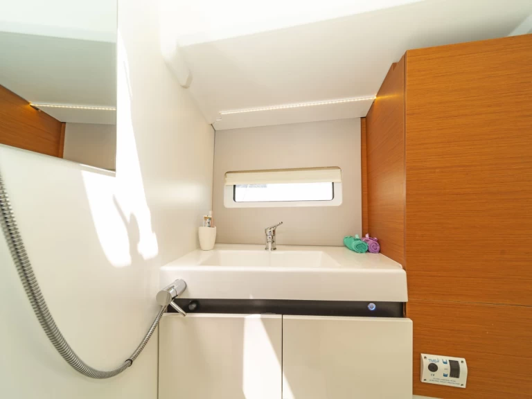 Location bateau Perigiali pas cher Sun Odyssey 490