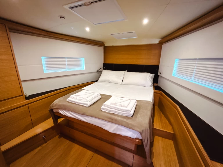 Location à Salerne - Solaris Solaris 50 sur SamBoat