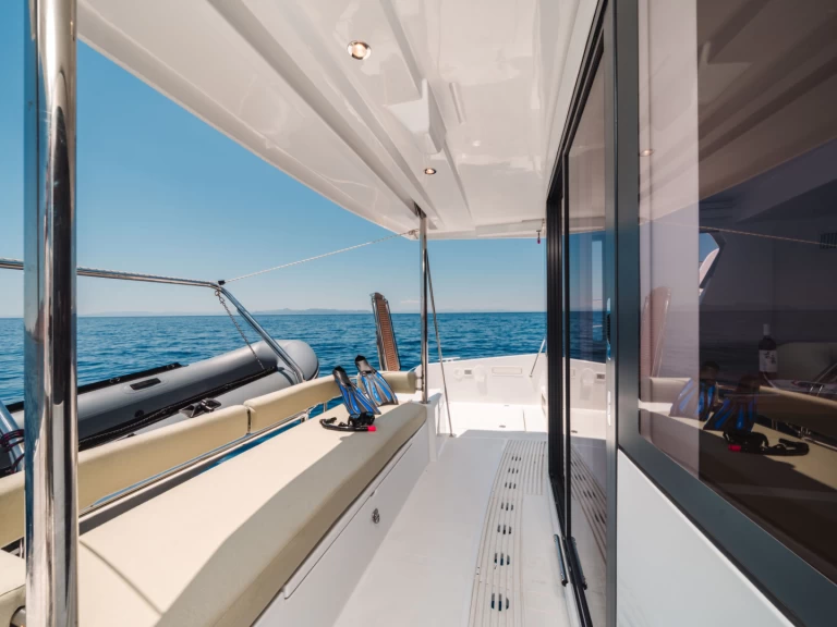 Catamaran à louer à Sámi au meilleur prix