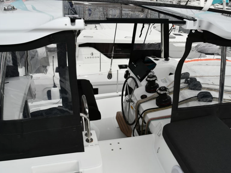 Location à Komolac - Lagoon Lagoon 43 sur SamBoat