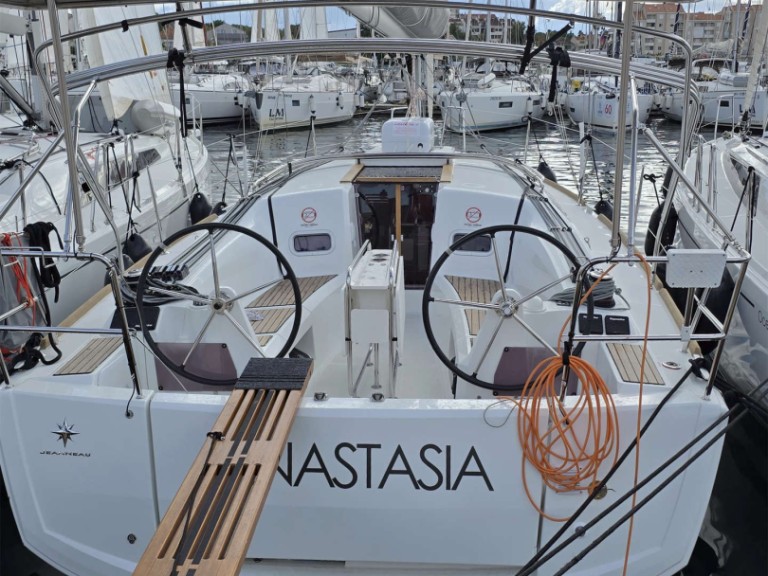 Location bateau Jeanneau Sun Odyssey 349 à Biograd na Moru sur Samboat
