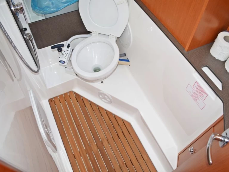 Location Voilier à Zaton - Bavaria Cruiser 34