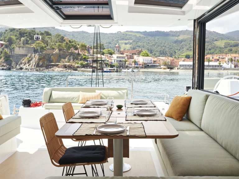 Location bateau Saint-Mandrier-sur-Mer pas cher Bali Catsmart