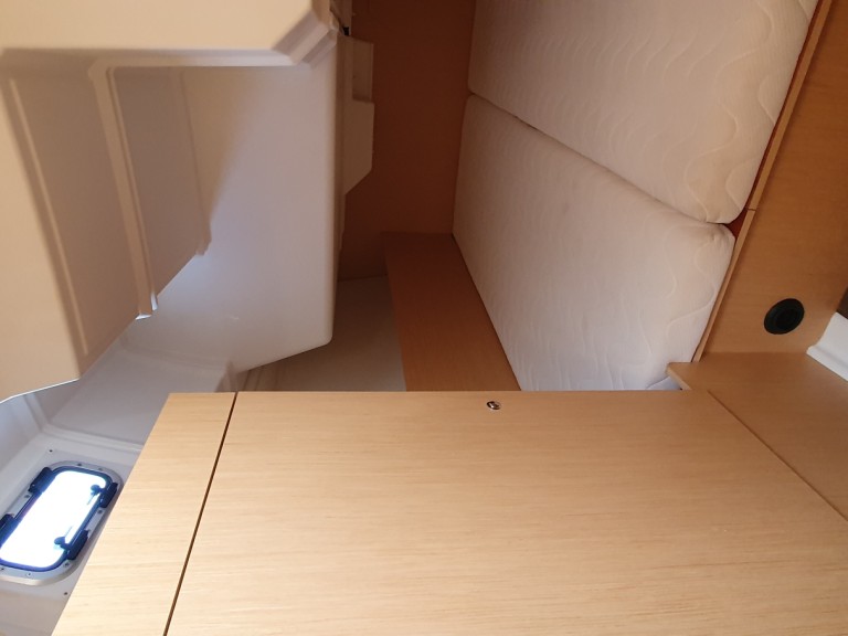 Louer Voilier avec ou sans skipper Bénéteau à Olbia