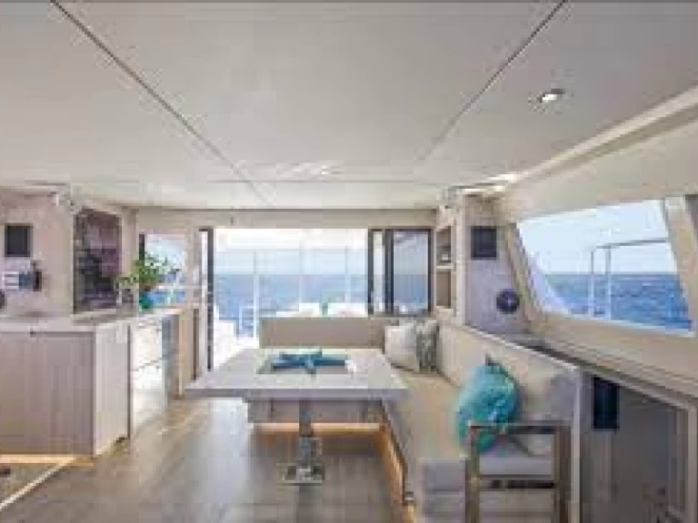 Location bateau Phuket Yacht Haven Marina pas cher Leopard 43