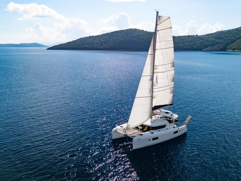 Location Catamaran Lagoon avec permis