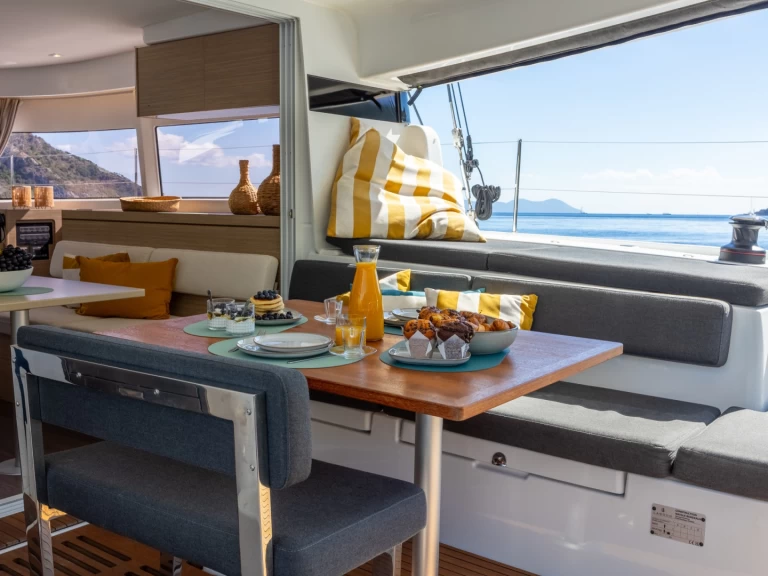 Location bateau Lagoon Lagoon 43 à Lefkáda sur Samboat