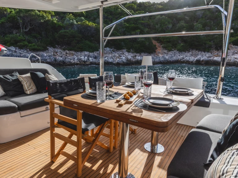 Louez un Lagoon Lagoon 51 à Lefkáda