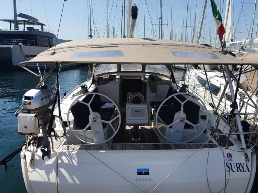 Location bateau Olbia pas cher Cruiser 41