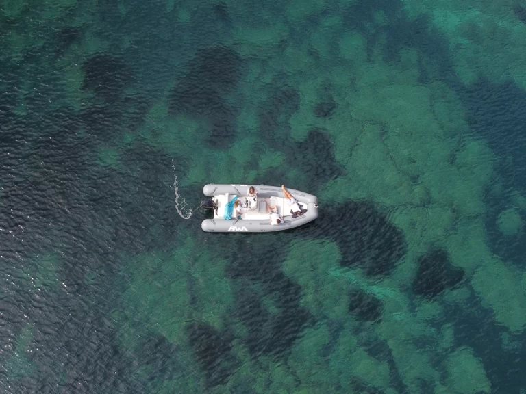 Location Semi-rigide à Cagliari - Bwa Bwa 550