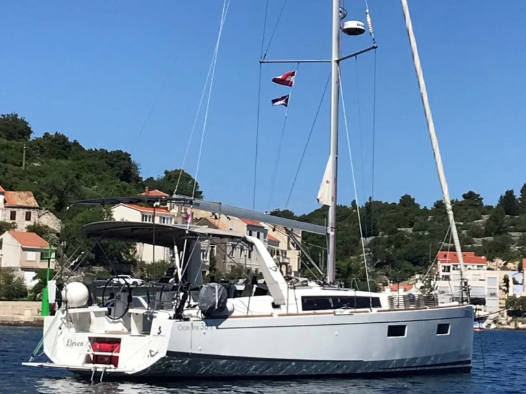 Location bateau Bénéteau Oceanis 38.1 à Split sur Samboat