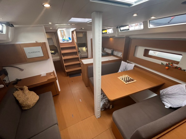 Location bateau Split pas cher First 44