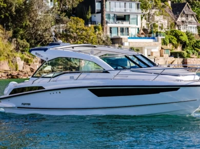 Luxury Yacht to hire Sukošan at the best price