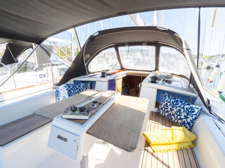 Louer Voilier avec ou sans skipper Dufour à Pula