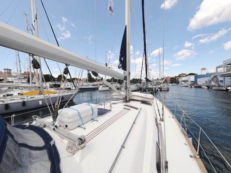 Louez un Bavaria Cruiser 50 à Volos