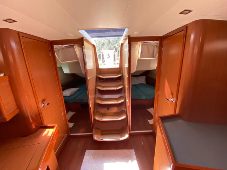 Location à La Spezia - Bénéteau Oceanis 45 sur SamBoat