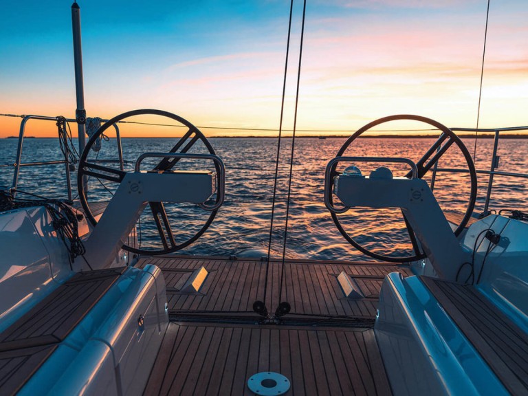 Elan E4 a louer à Betina