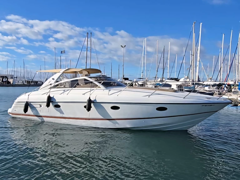 Location à Marbella - Princess v45 sur SamBoat