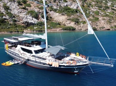 Yacht charter Göcek billig Gulet