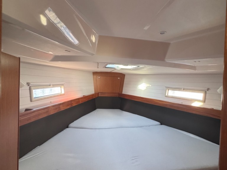 Bavaria Cruiser 41 a louer à Rogoznica