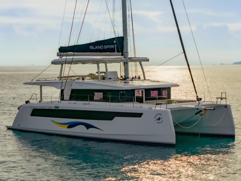 Louer Catamaran avec ou sans skipper Island Spirit Yachts à Mai Khao