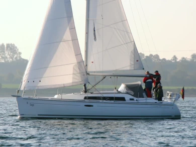 Sailboat to hire Heiligenhafen at the best price