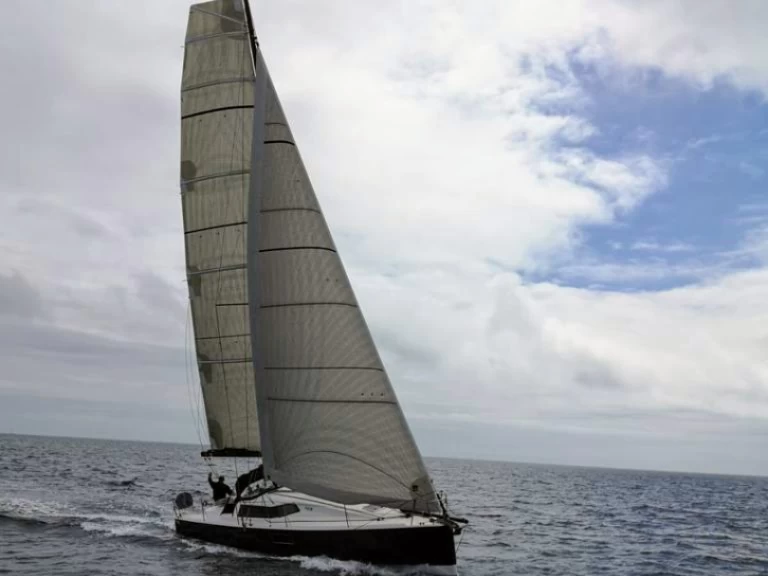 Location bateau Pogo Structures Pogo 36 à Punat sur Samboat