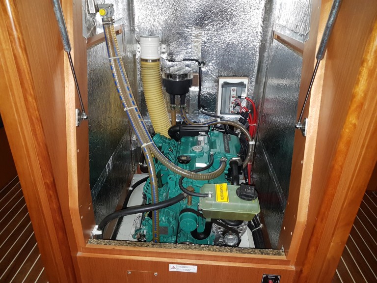 Bavaria Cruiser 41 a louer à Lefkáda