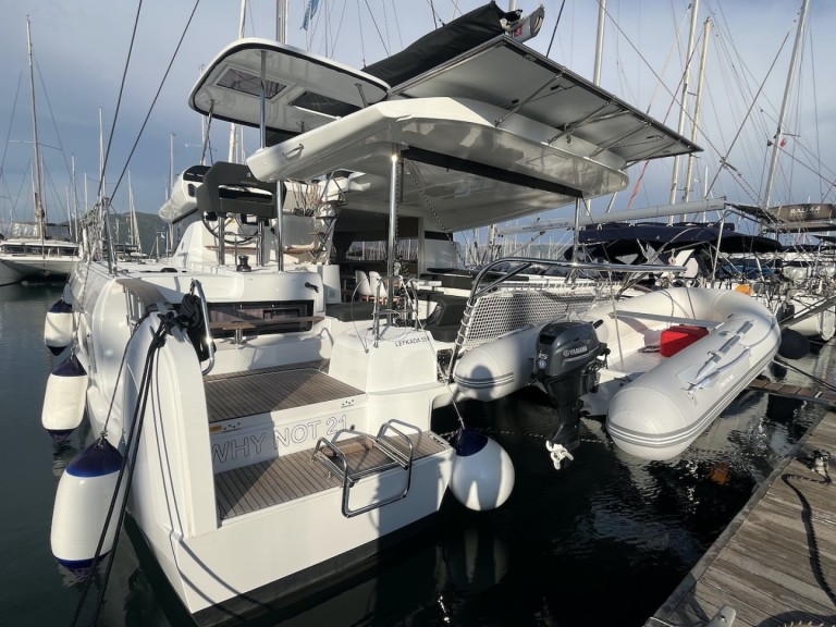 Louez un Lagoon Lagoon 43 à Lefkáda