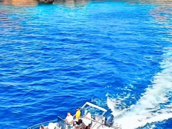 Location bateau Comino pas cher 23 Open Boat 