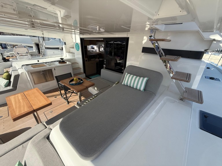 Location bateau Lagoon Lagoon 55 à Salerne sur Samboat