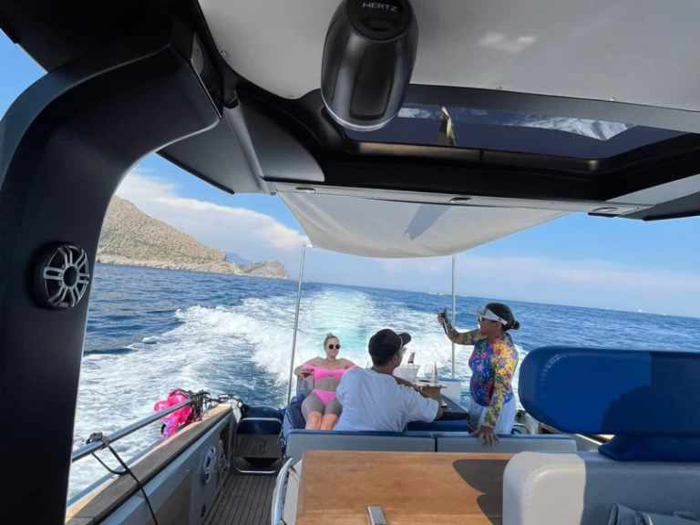 Location Bateau à moteur à Capri - italyure 38 sport