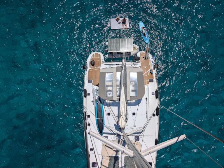 Lagoon Lagoon 500 2010 a louer à Lávrio