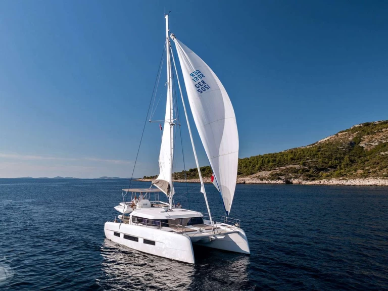 Louez un Dufour WALK'N ON SUNSHINE à Saint Martin