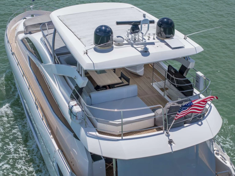 Location Yacht Sunseeker avec permis