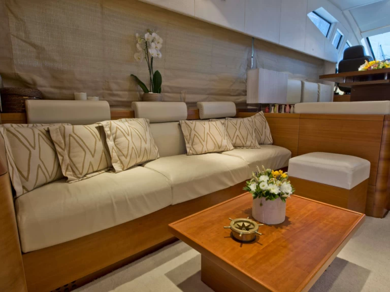 Location à Éleusis - Aicon JULY sur SamBoat