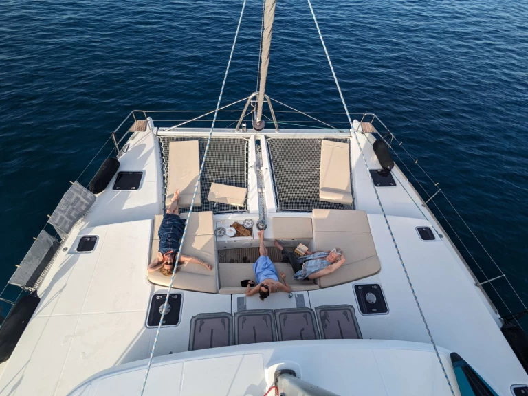 Location Yacht à Lávrio - Lagoon Lagoon 500 2010