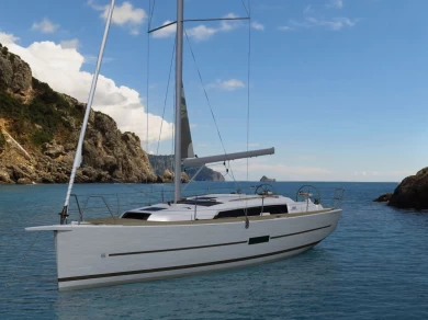 Yacht charter Cagliari cheap Dufour 360 Grand Large
