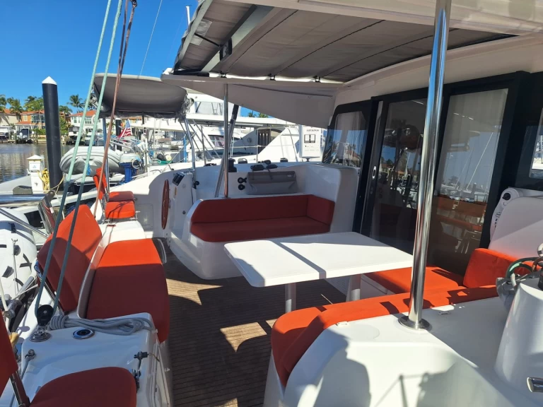 Excess Excess 11 a louer à Burnt Store Marina