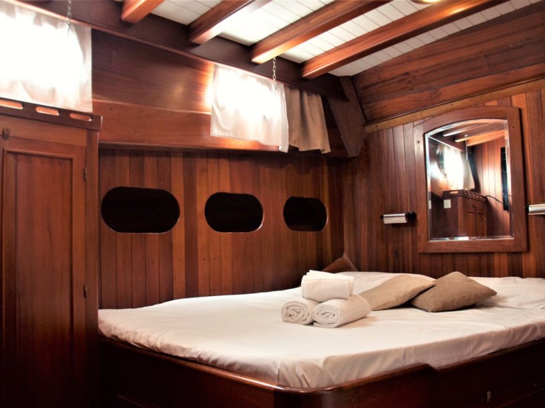 Voilier à louer à Milazzo au meilleur prix