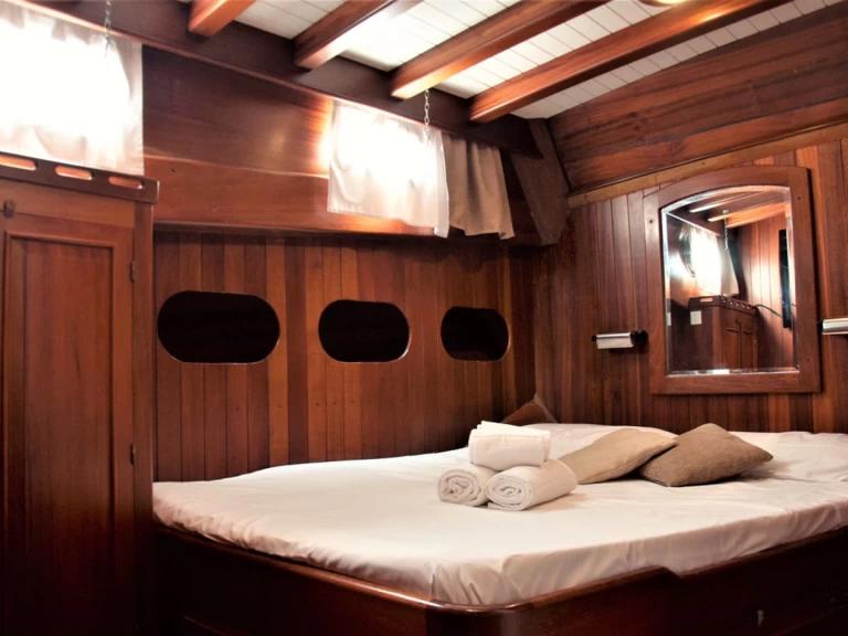 Voilier à louer à Milazzo au meilleur prix