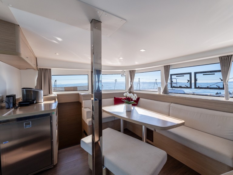 Location Catamaran Lagoon avec permis