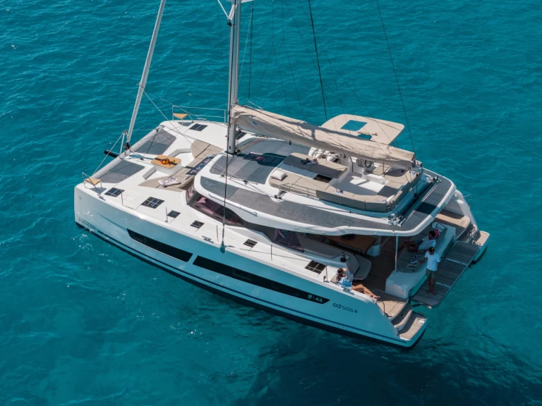 Fountaine Pajot FP 44 a louer à Marina de Portimão