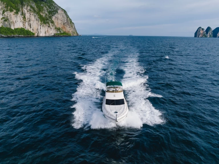 Location à Phuket (Ville) - Princess Princess 42 Fly sur SamBoat