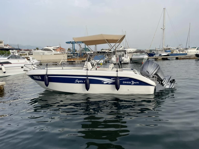 Location Bateau à moteur à Barbat - Orizzonti Syros 190